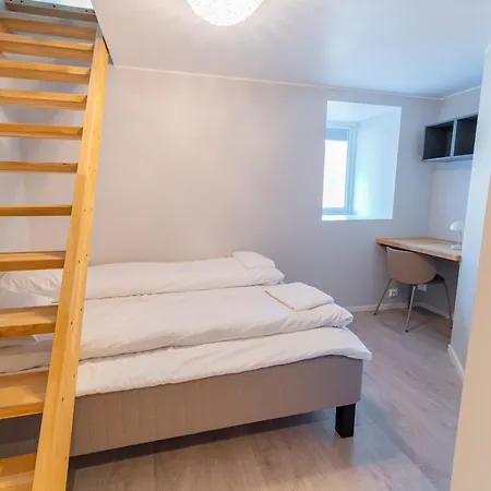 Istay - Kirkegardsvegen