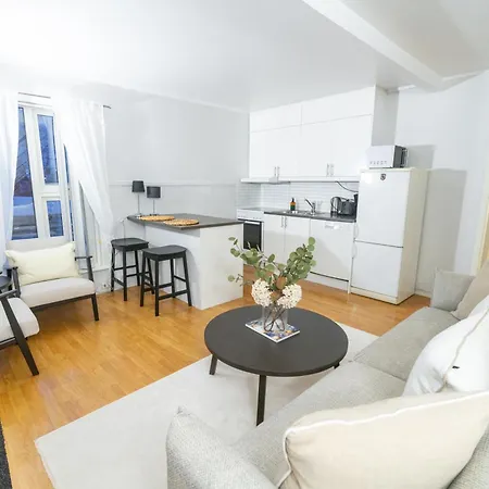 Istay - Kirkegardsvegen *