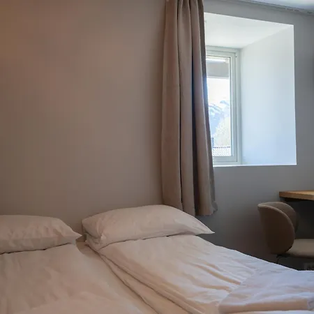 Istay - Kirkegardsvegen * Tromsø